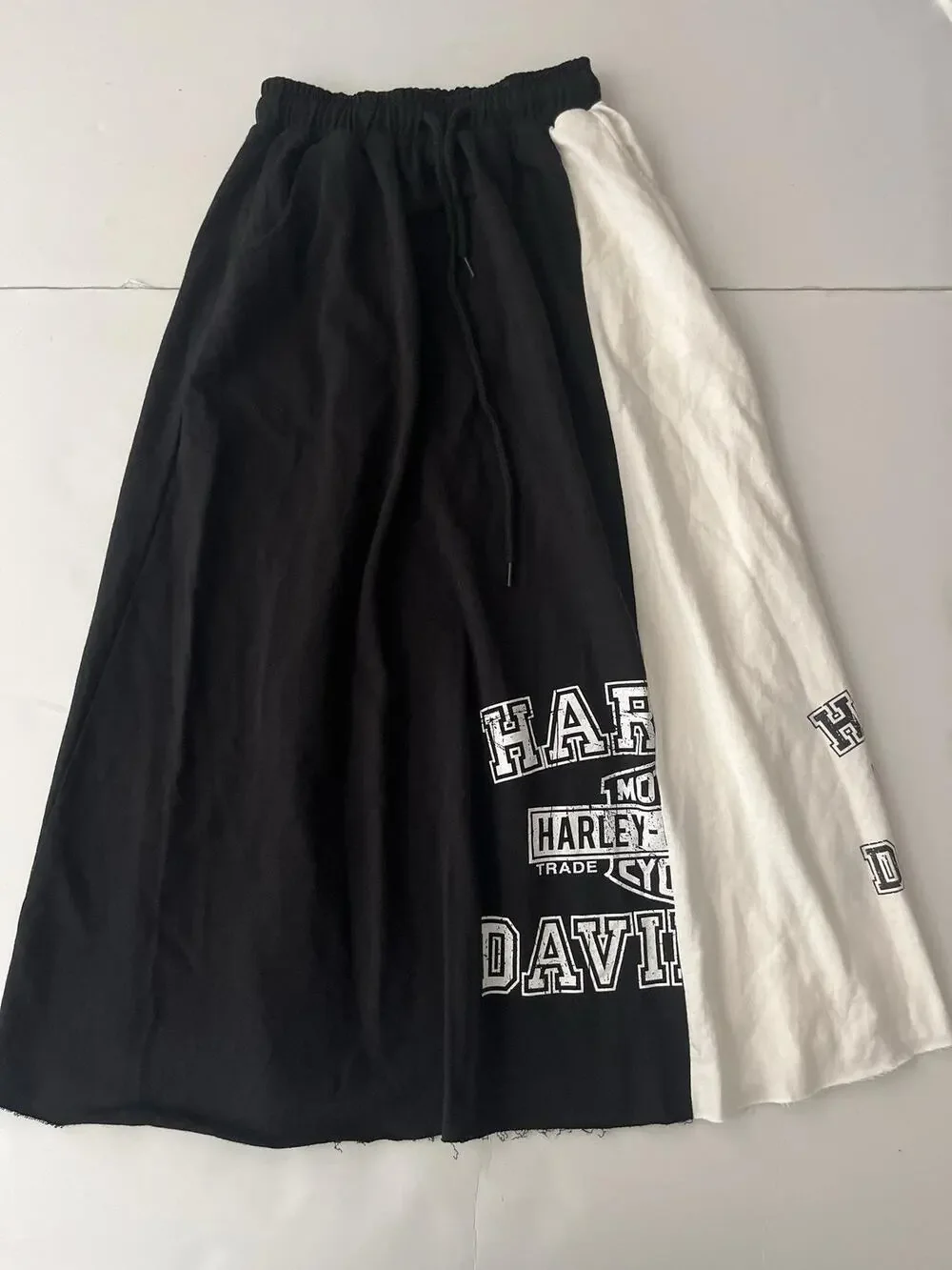 YEOU-NE Maxi Skirt Women Black White Colorblock Harley Davidson Biker Graphic